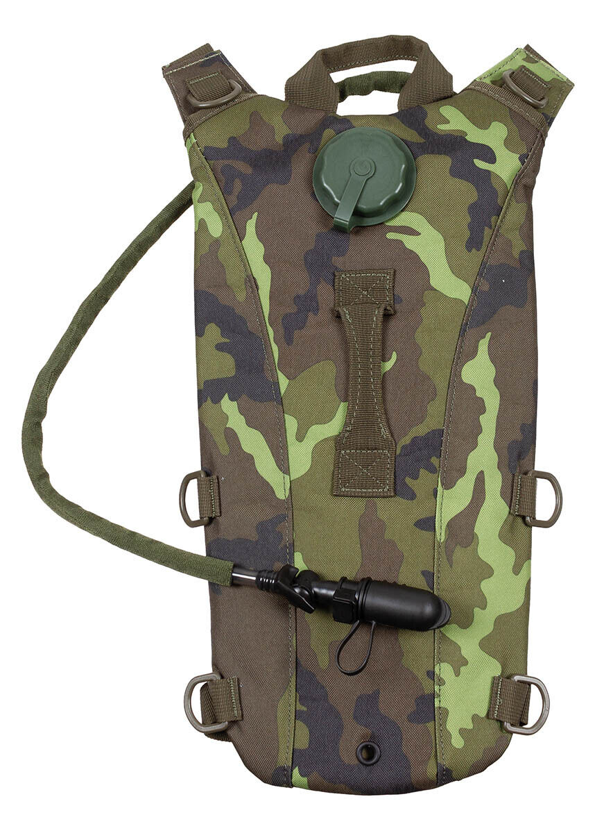 Hydration Backpack Hiking Outdoor Activities with TPU Bladder Extre M 95 CZ Camo