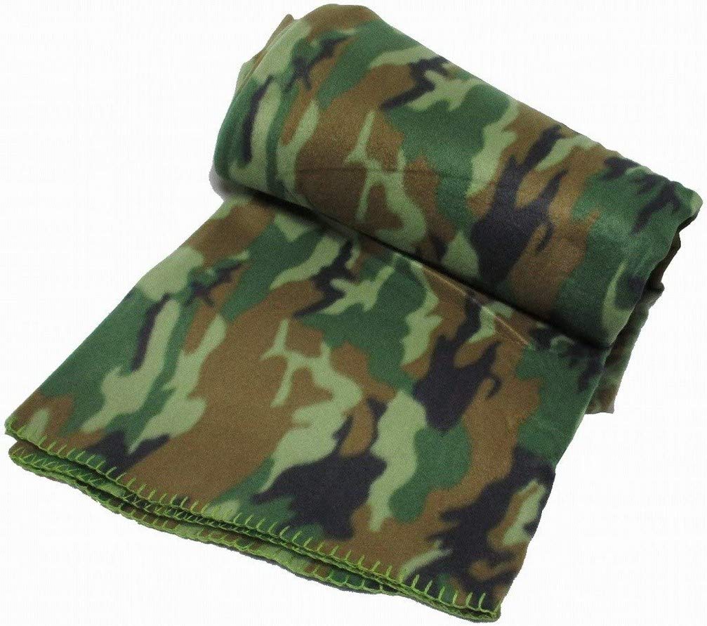 Mil-Tec Woodland Fleece Blanket – 79"x59" Warm Outdoor Cover