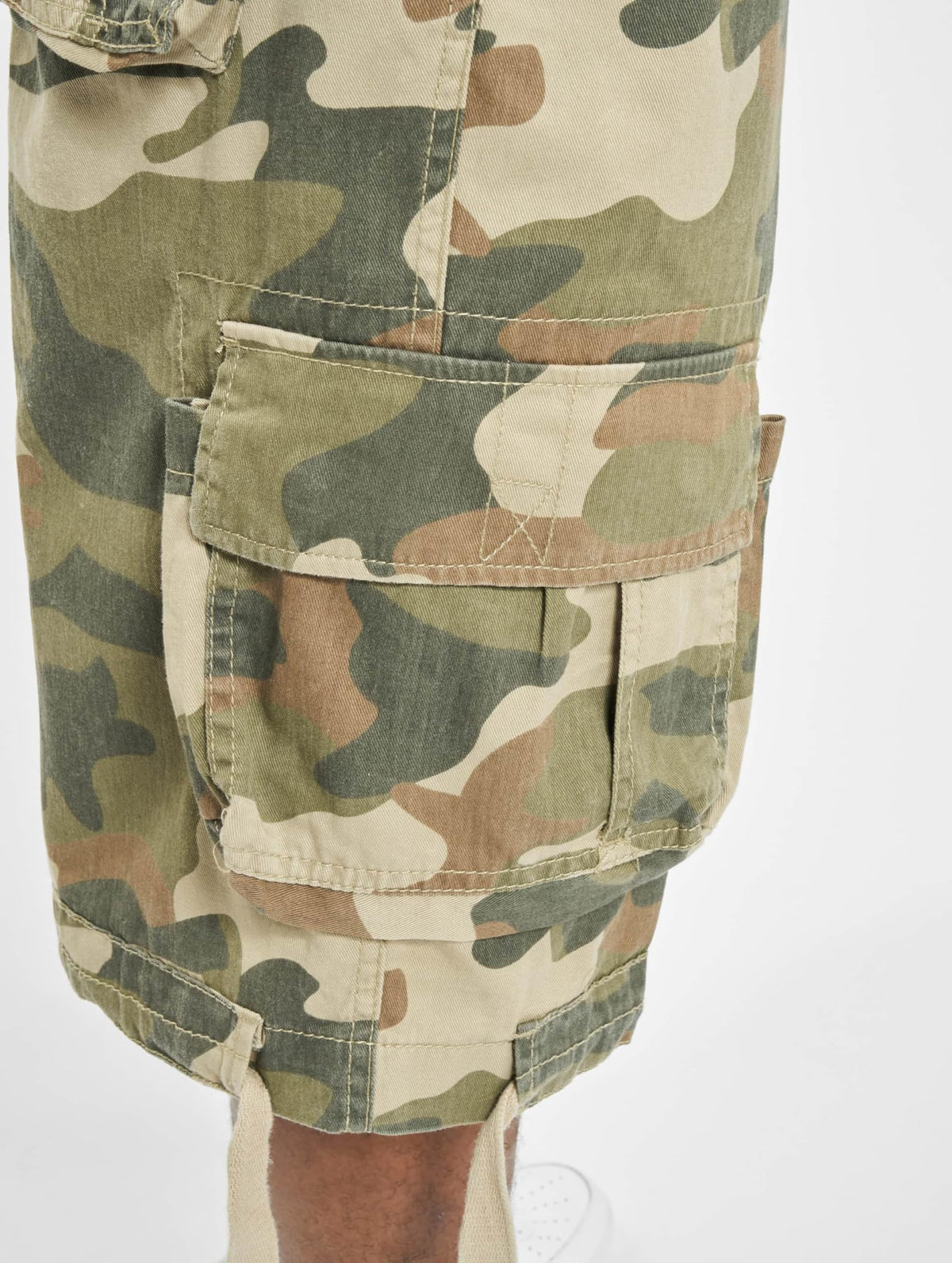 Brandit Urban Legend Shorts Woodland