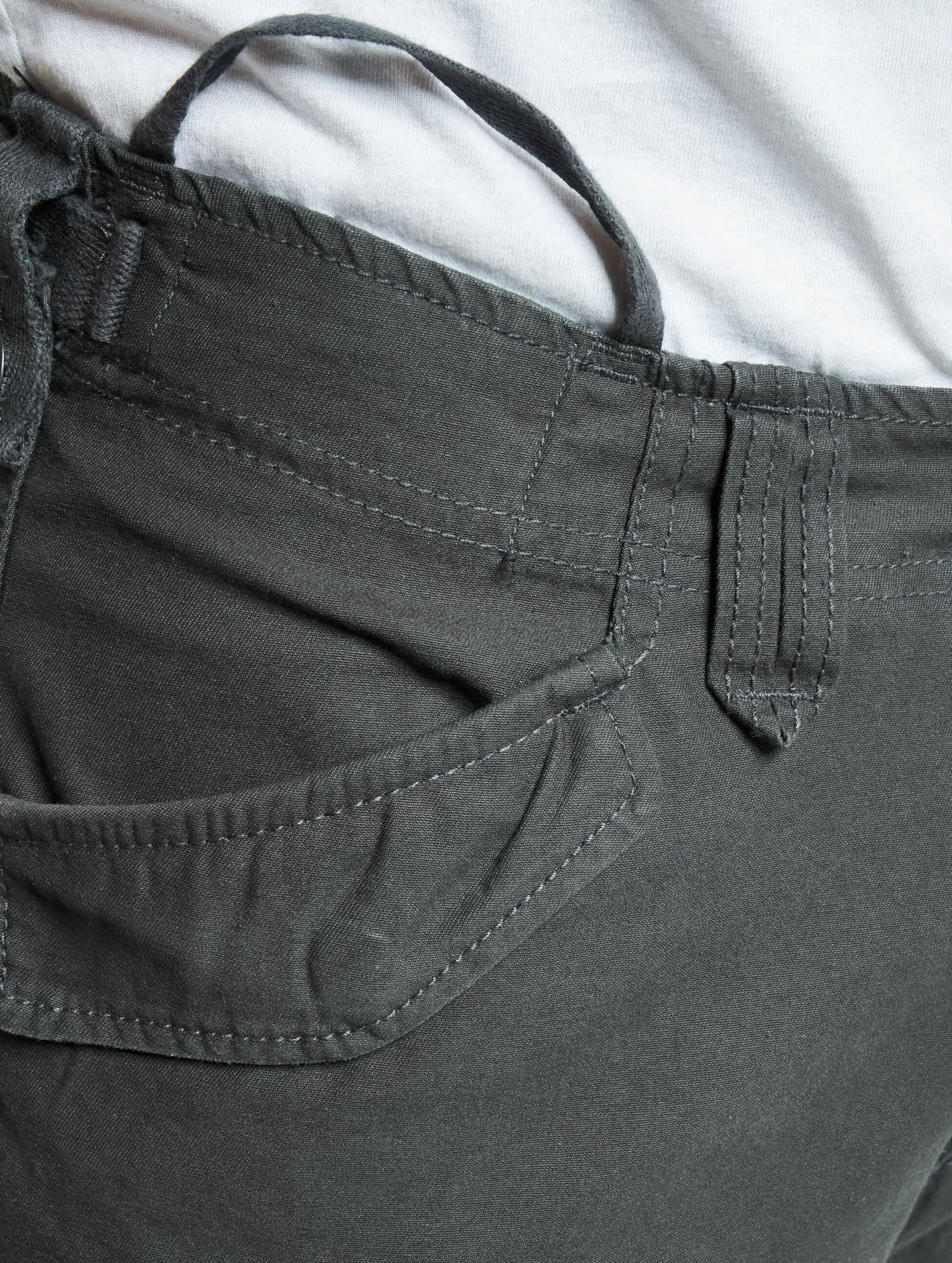 Brandit Men’s Industry Vintage 3/4 Shorts Olive – Military Cargo Capri Shorts