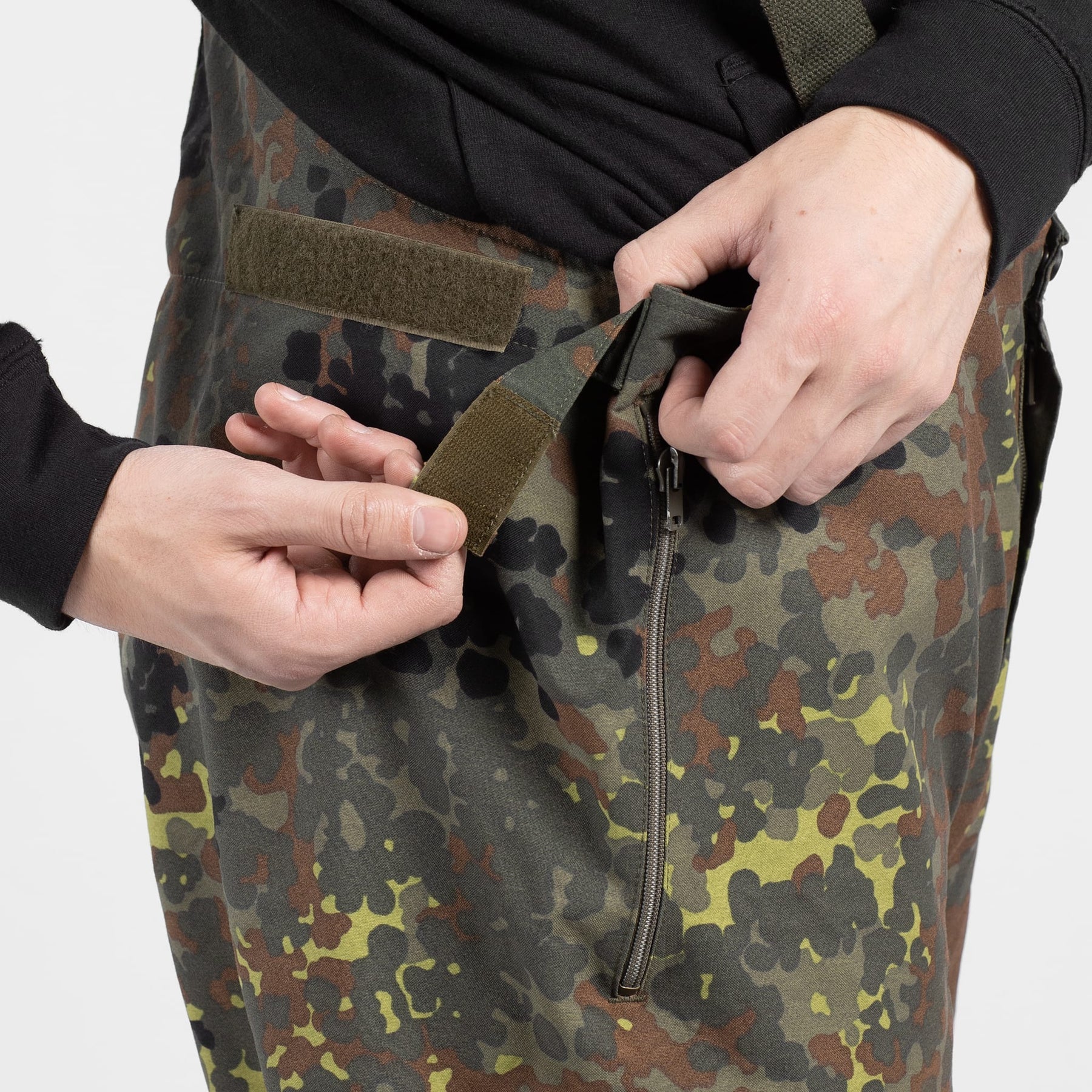 Original German Army Rain Pants Flecktarn – Like New