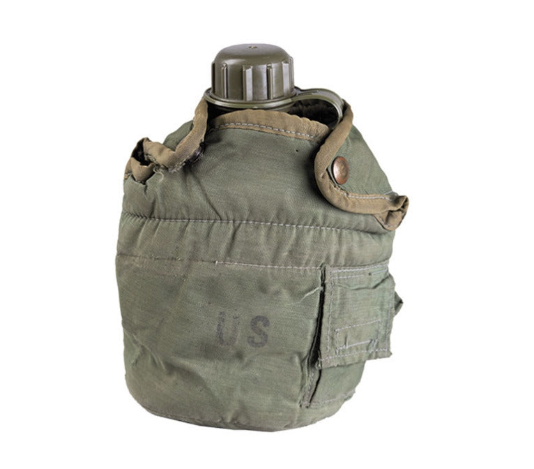 Original US Army 0.75L Canteen with Cover – Used