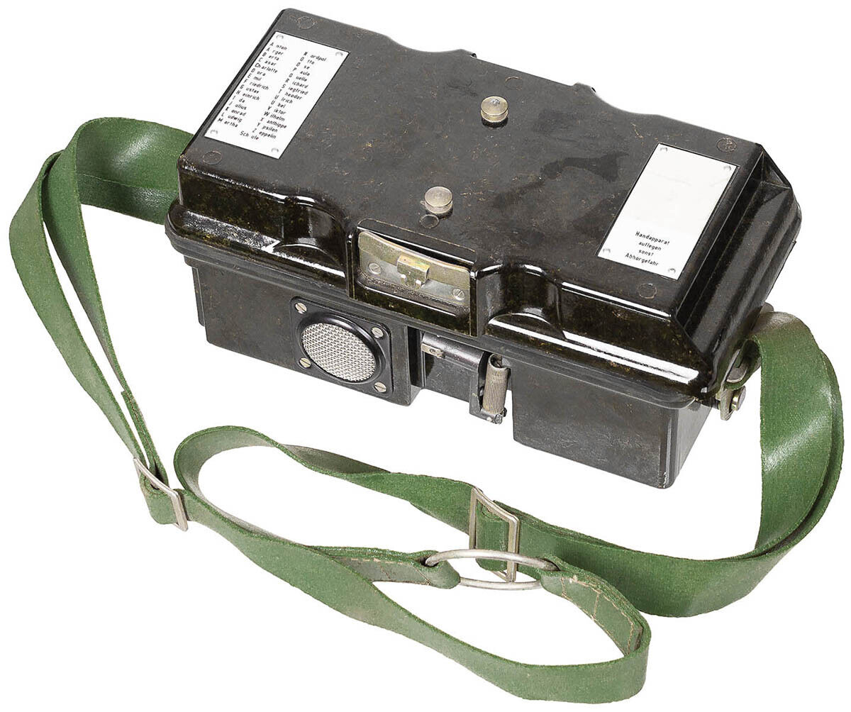 Original East German Army Nva Field Phone with Accessories – Like New