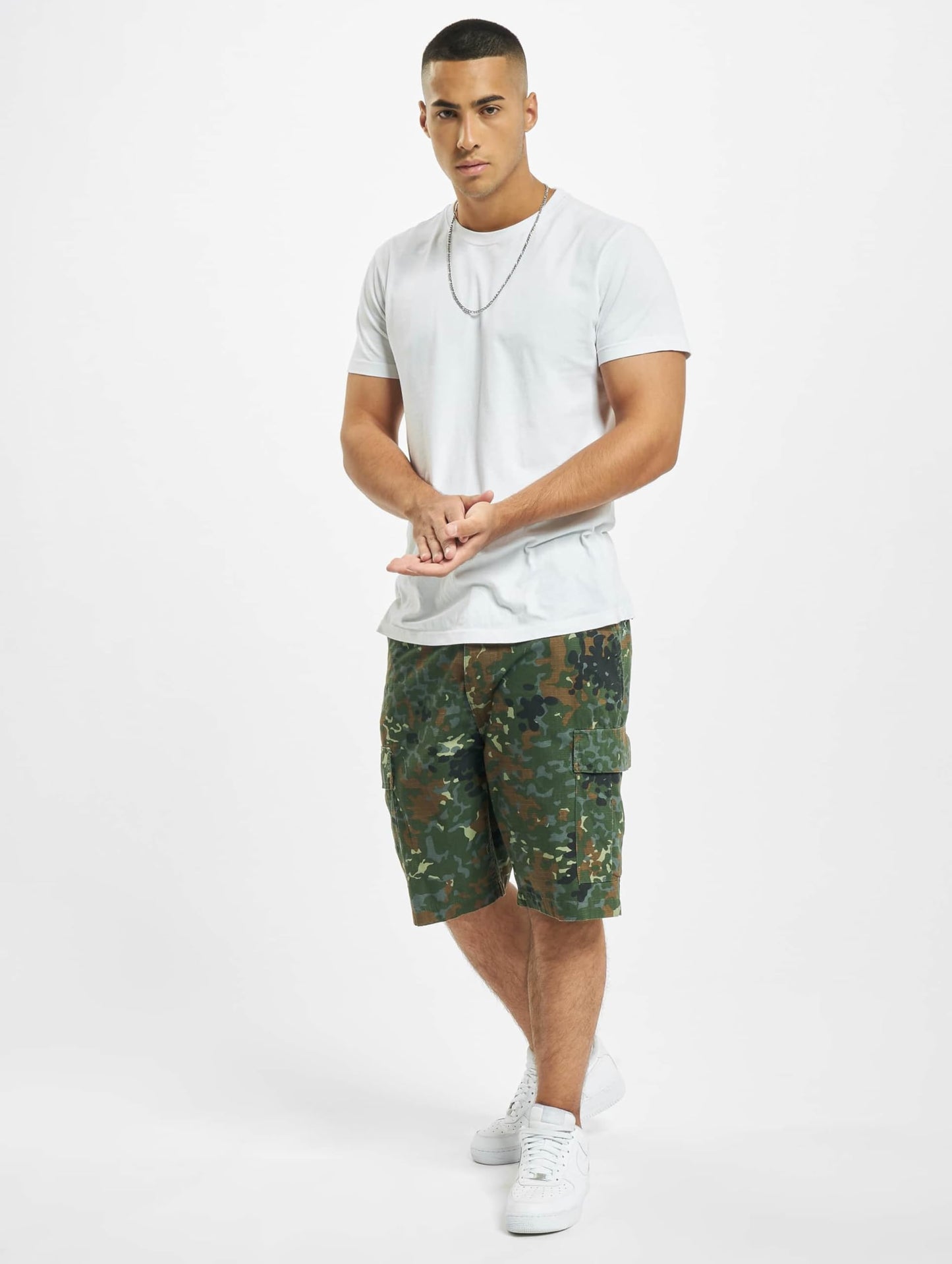 Brandit Men’s BDU Shorts Woodland – Vintage Military Cargo Shorts