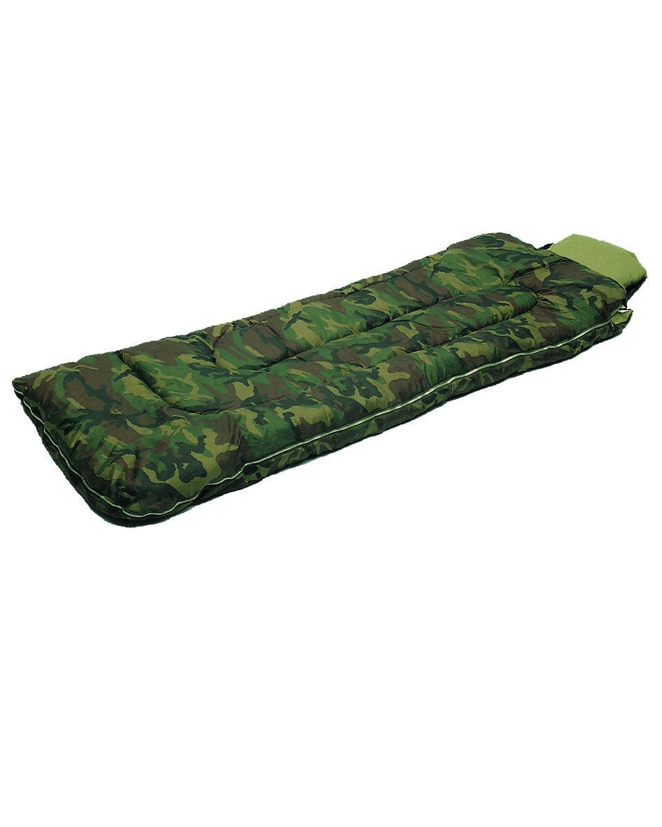 Mil-Tec Pilot Sleeping Bag Woodland Camo – 4-Season Mummy Bag with Pillow