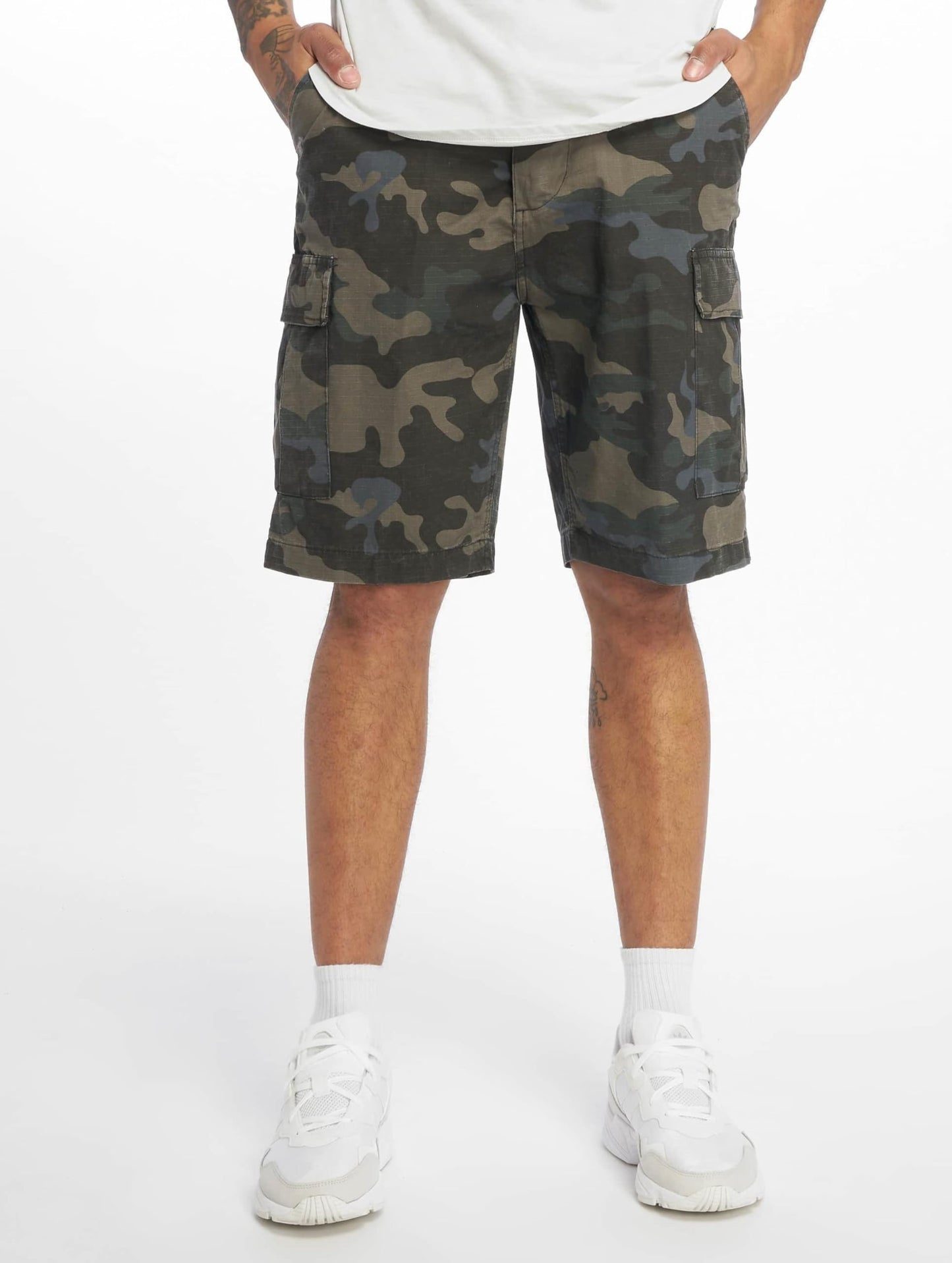 Brandit Men’s BDU Shorts Dark Camo – Vintage Military Cargo Shorts 7XL