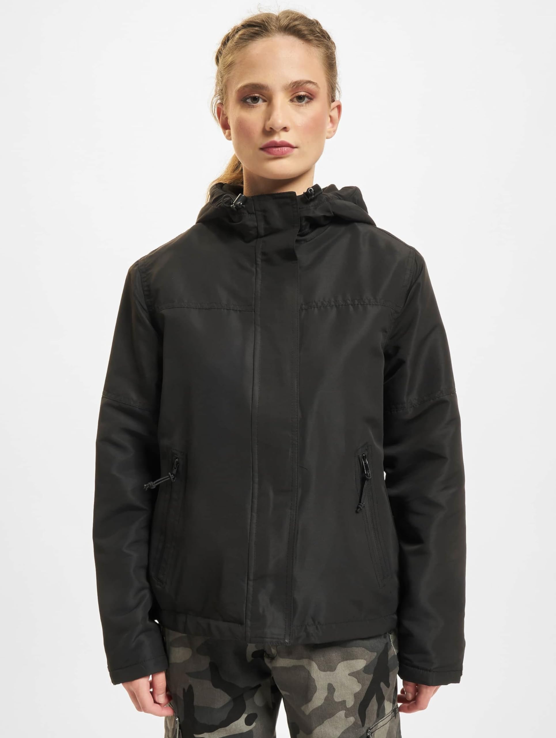 Brandit Women’s Windbreaker Black 4XL – Lightweight Outdoor Jacket
