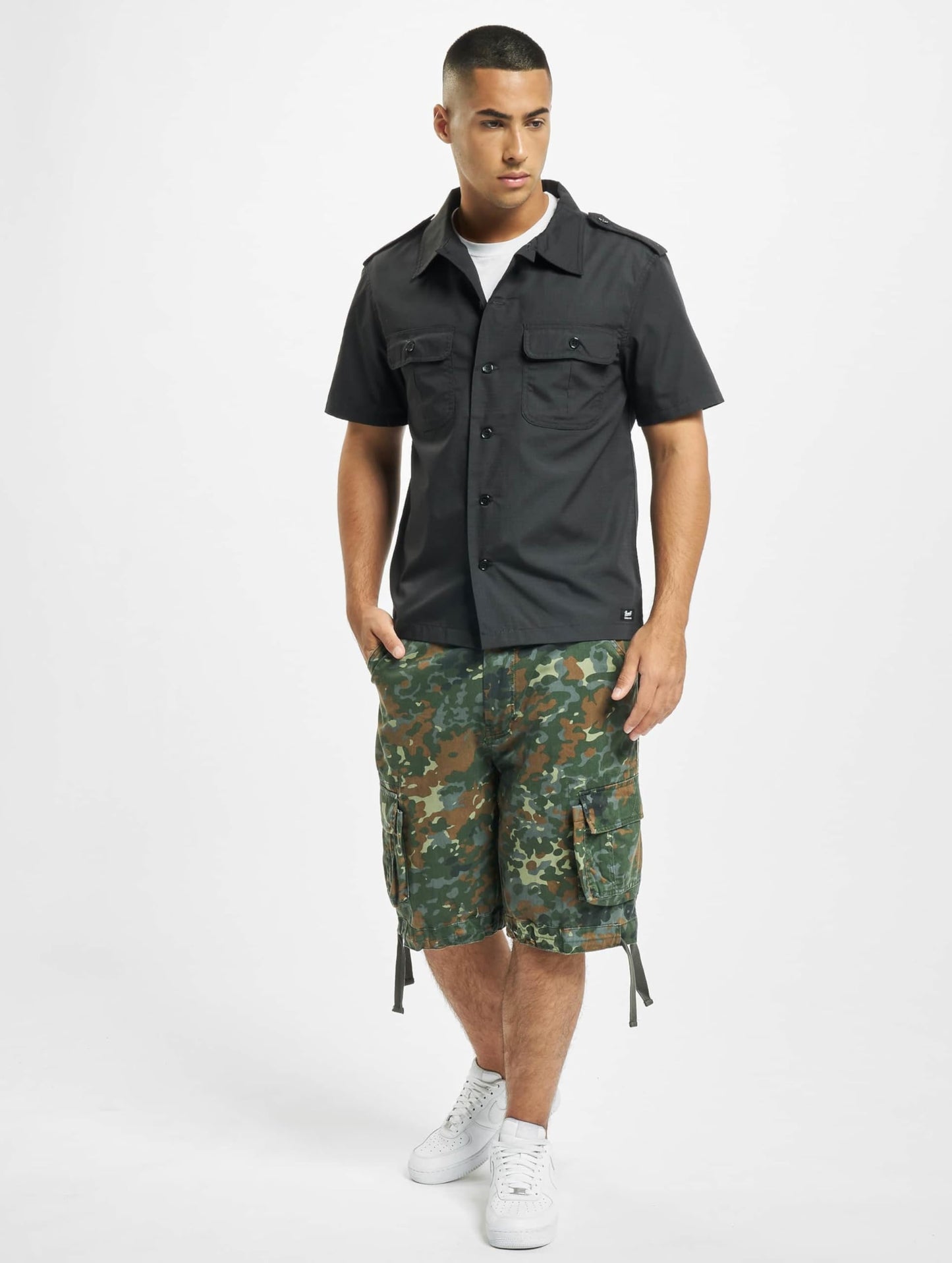 Brandit Men’s Urban Legend Shorts Olive – Vintage Military Cargo Shorts