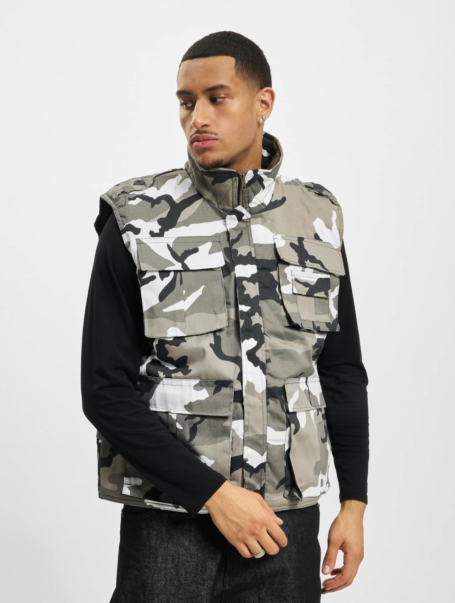 Brandit Men’s Vest – Casual Outdoor Utility Vest with Multi-Pocket Design