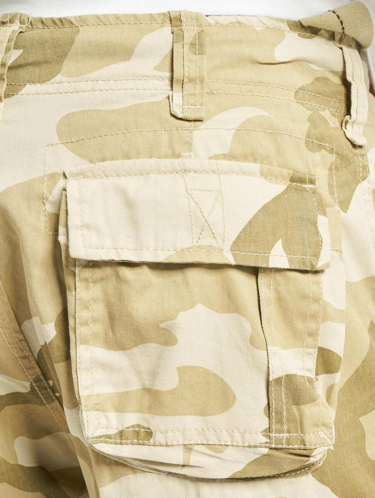Brandit Men’s Urban Legend Shorts Sandstorm – Vintage Military Cargo Shorts 6XL