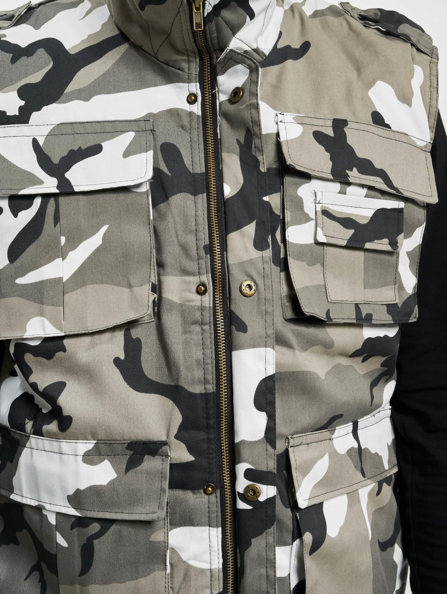 Brandit Men’s Vest – Casual Outdoor Utility Vest with Multi-Pocket Design
