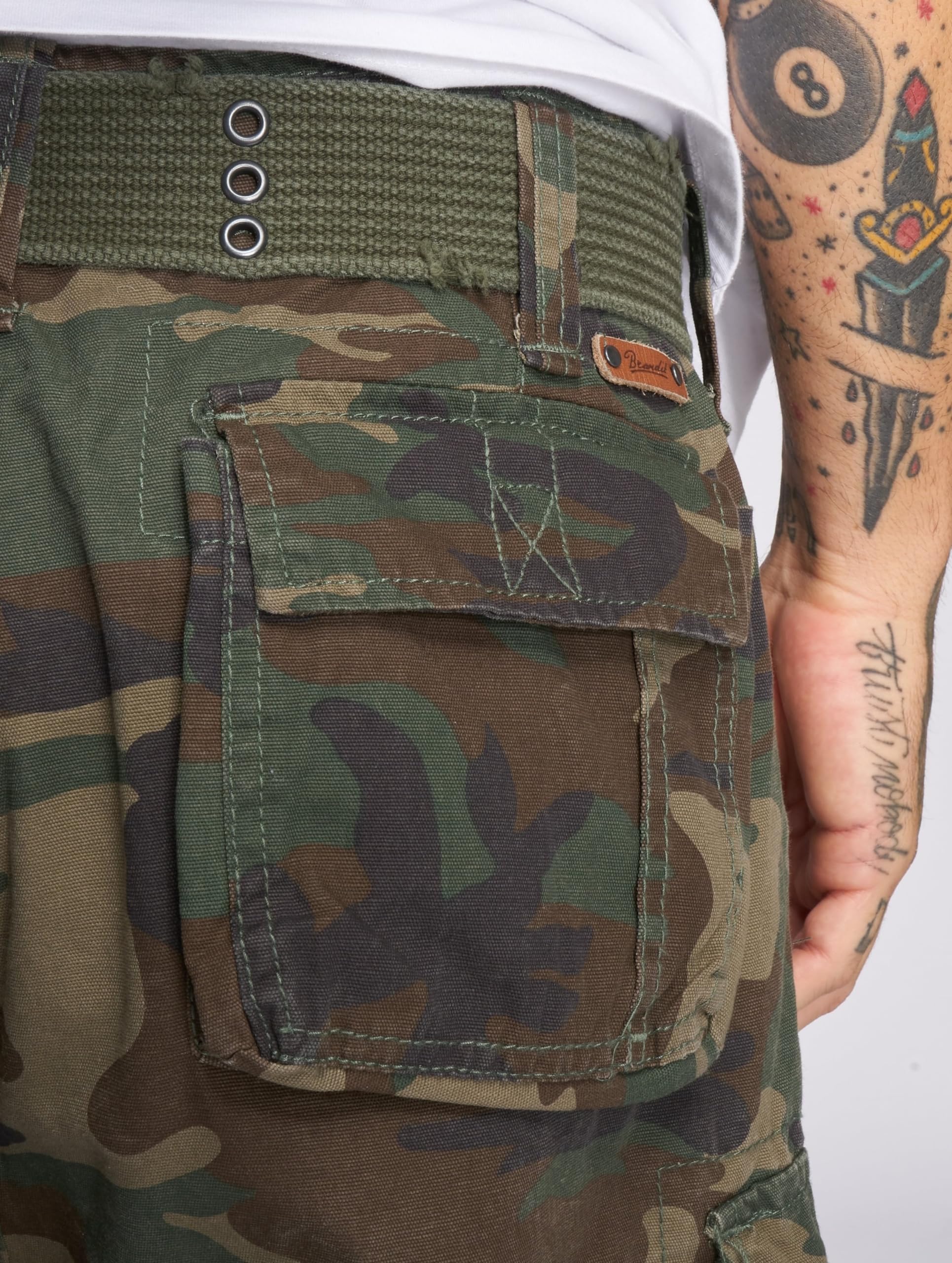 Brandit Men Shorts Savage Vintage 2001, Size:7XL, Color:woodland