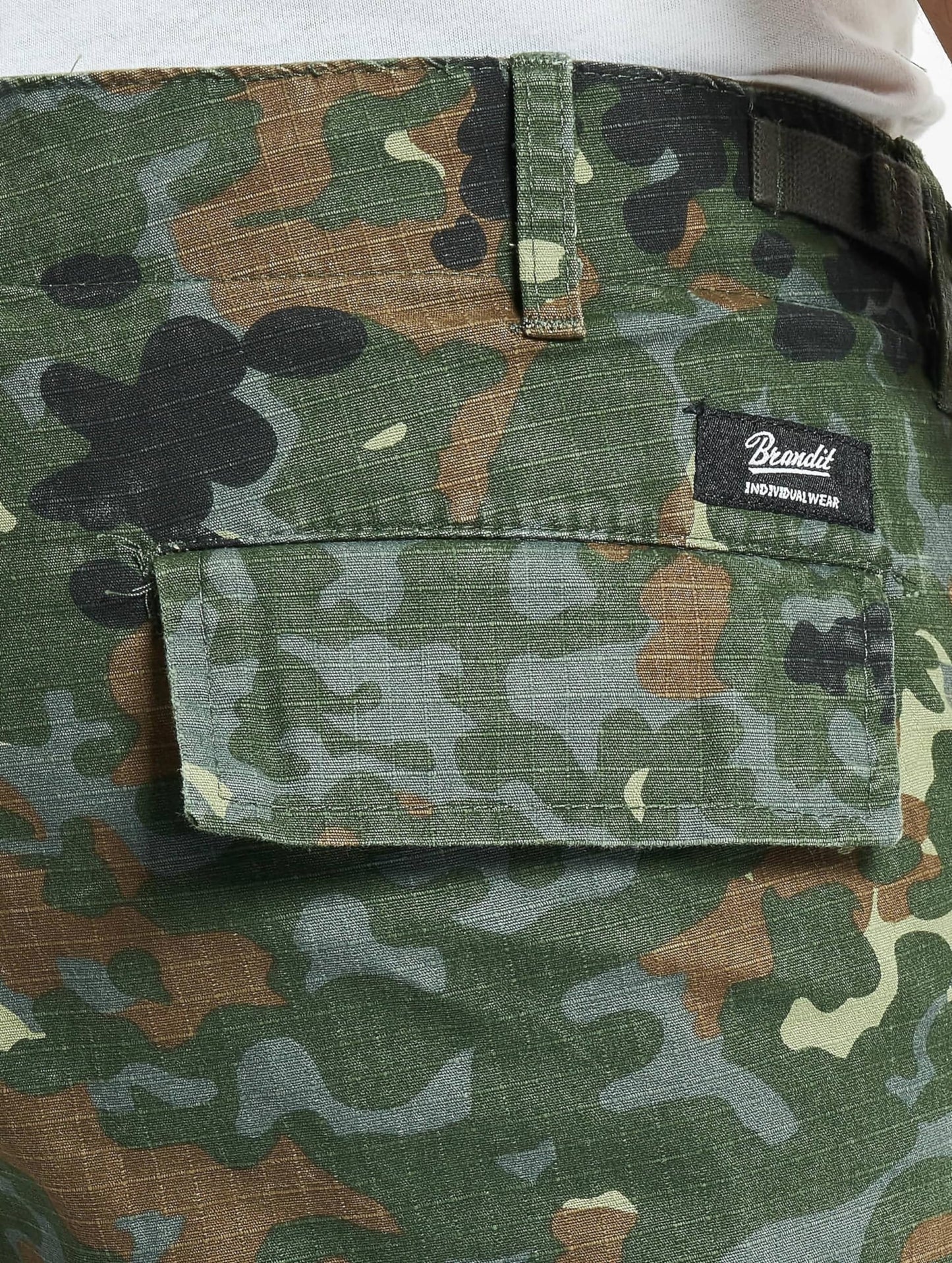 Brandit Men’s BDU Shorts Woodland – Vintage Military Cargo Shorts