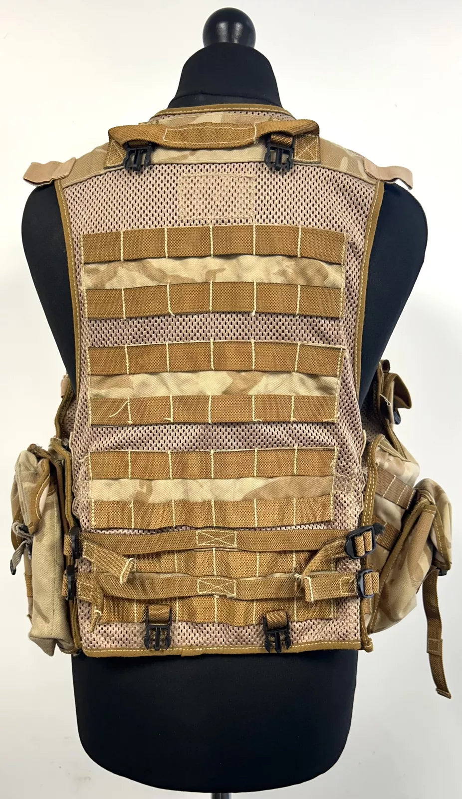 Original British Army Vest Tactical Desert Camo DPM – Used